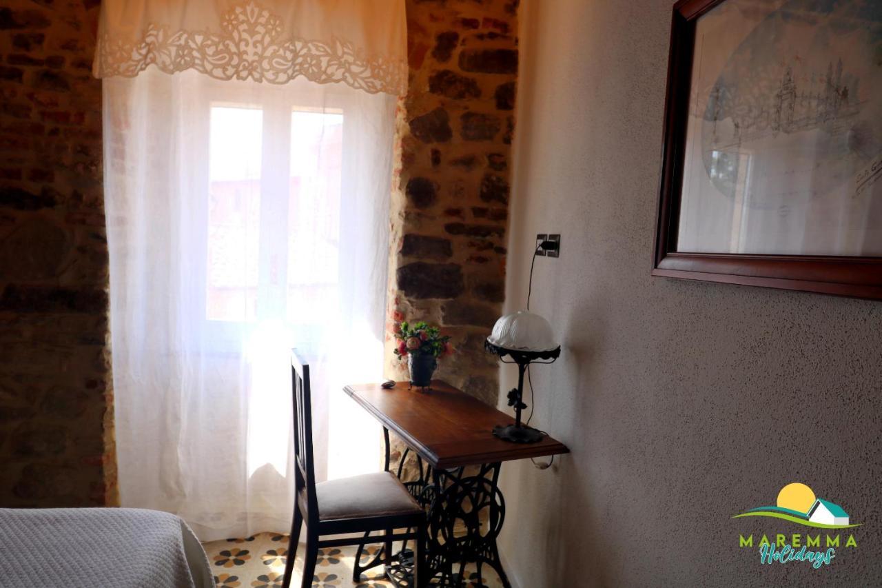Maremma Holidays- La Casa Di Rocca Scarlino Εξωτερικό φωτογραφία